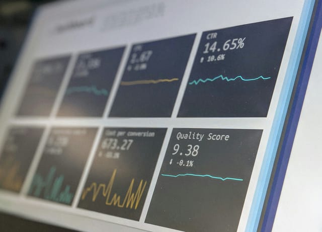Un dashboard no es un sistema de alertas